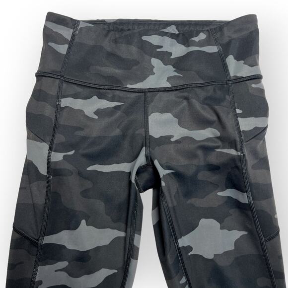 Athleta Camo Contender 7/8 Tight SIZE XSP Petite Black Gray Yoga Pants Workout - Picture 4 of 10